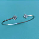 Bracelete Rígido Aberto Trevo Zircônia