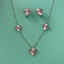 Conjunto Trevo com Recortes