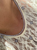 Conjunto Trevos com Zircônia Cristal e Lilás em Prata 925 Banho de Ródio Branco